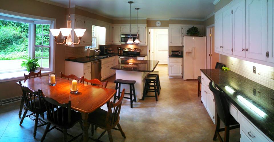 kitchen.background.jpg